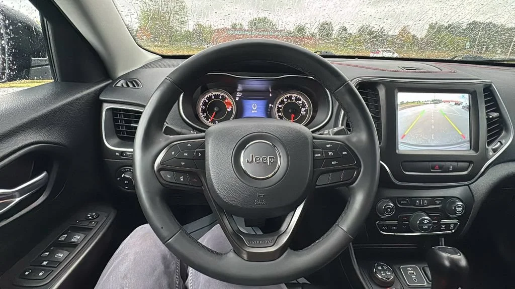 Used 2022 Black Jeep Trailhawk 4x4 image 29
