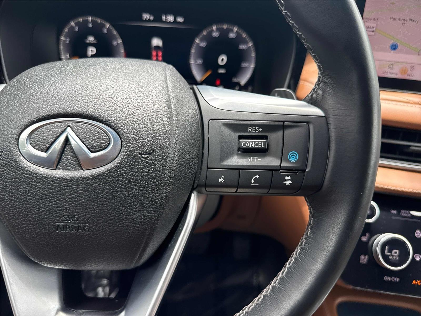 Used 2023 Mineral Black INFINITI AUTOGRAPH image 20