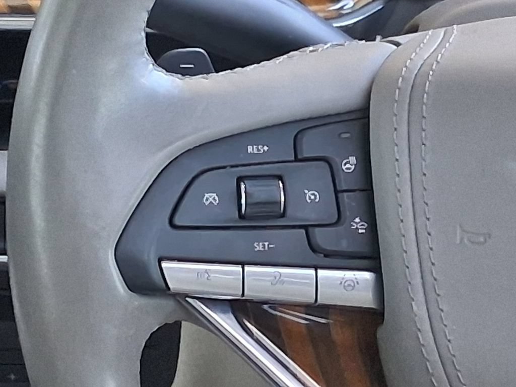 Used 2024 Crystal White Tricoat Cadillac Premium Luxury Platinum image 12