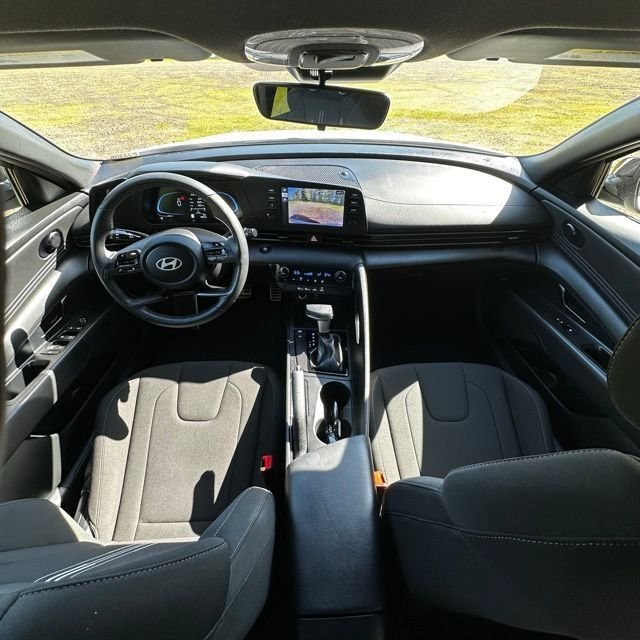 2025 Hyundai Elantra SEL - Photo 21