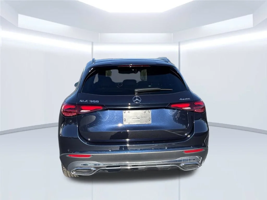 Certified Used 2024 Nautical Blue Metallic Mercedes-Benz GLC 300 image 6