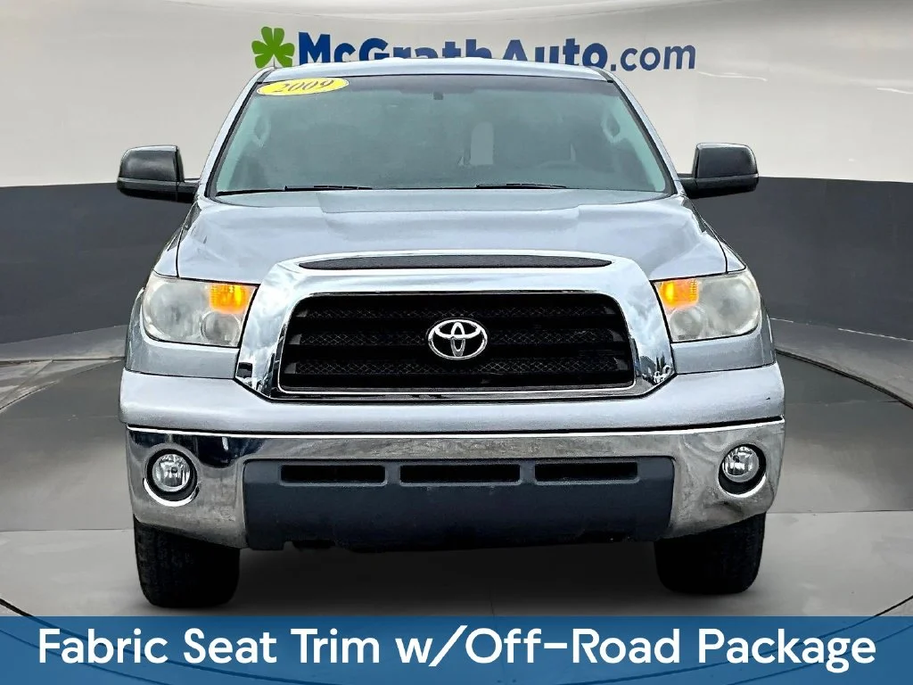 Used 2009 Silver Toyota SR5 image 2