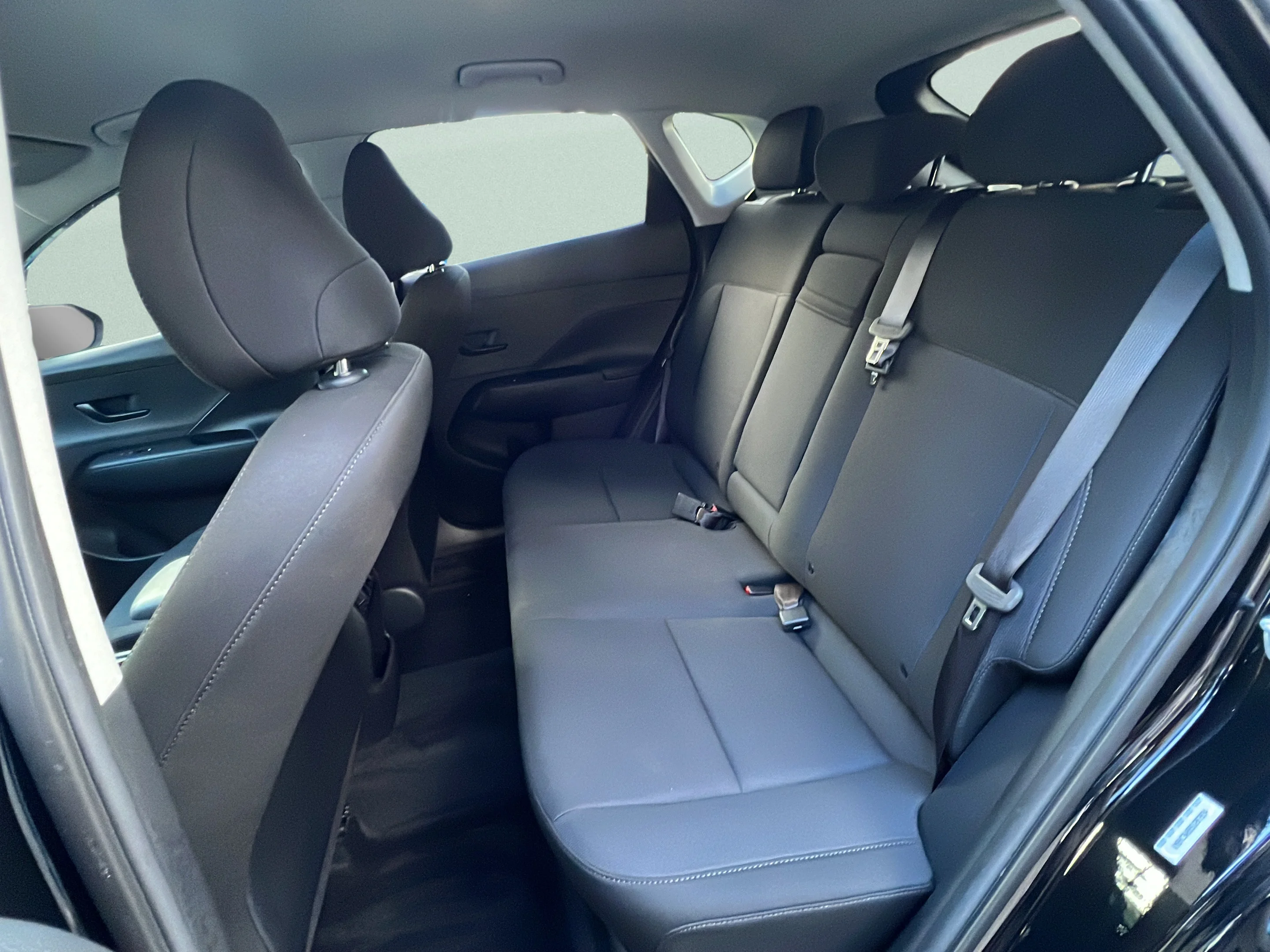 Used 2025 Abyss Black Pearl Hyundai SEL Convenience image 10
