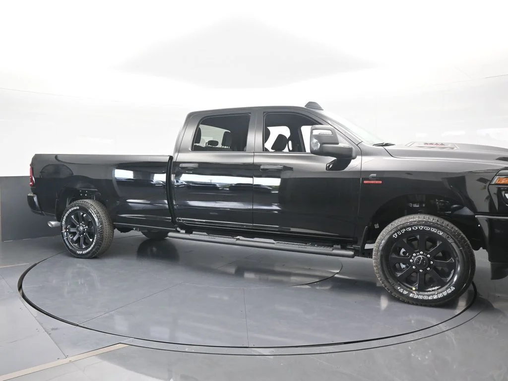 2026 RAM 2500 Tradesman/Black Express 4X4 Crew Cab LWB's photo