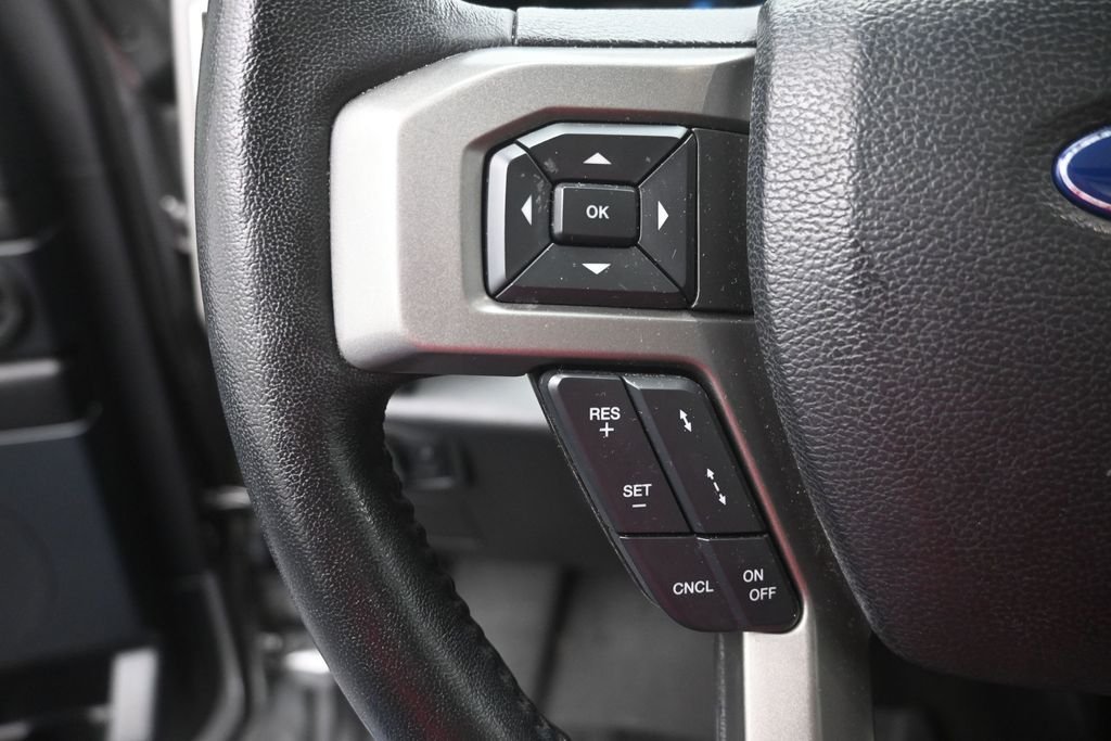 Used 2021 Silver Ford XLT image 28