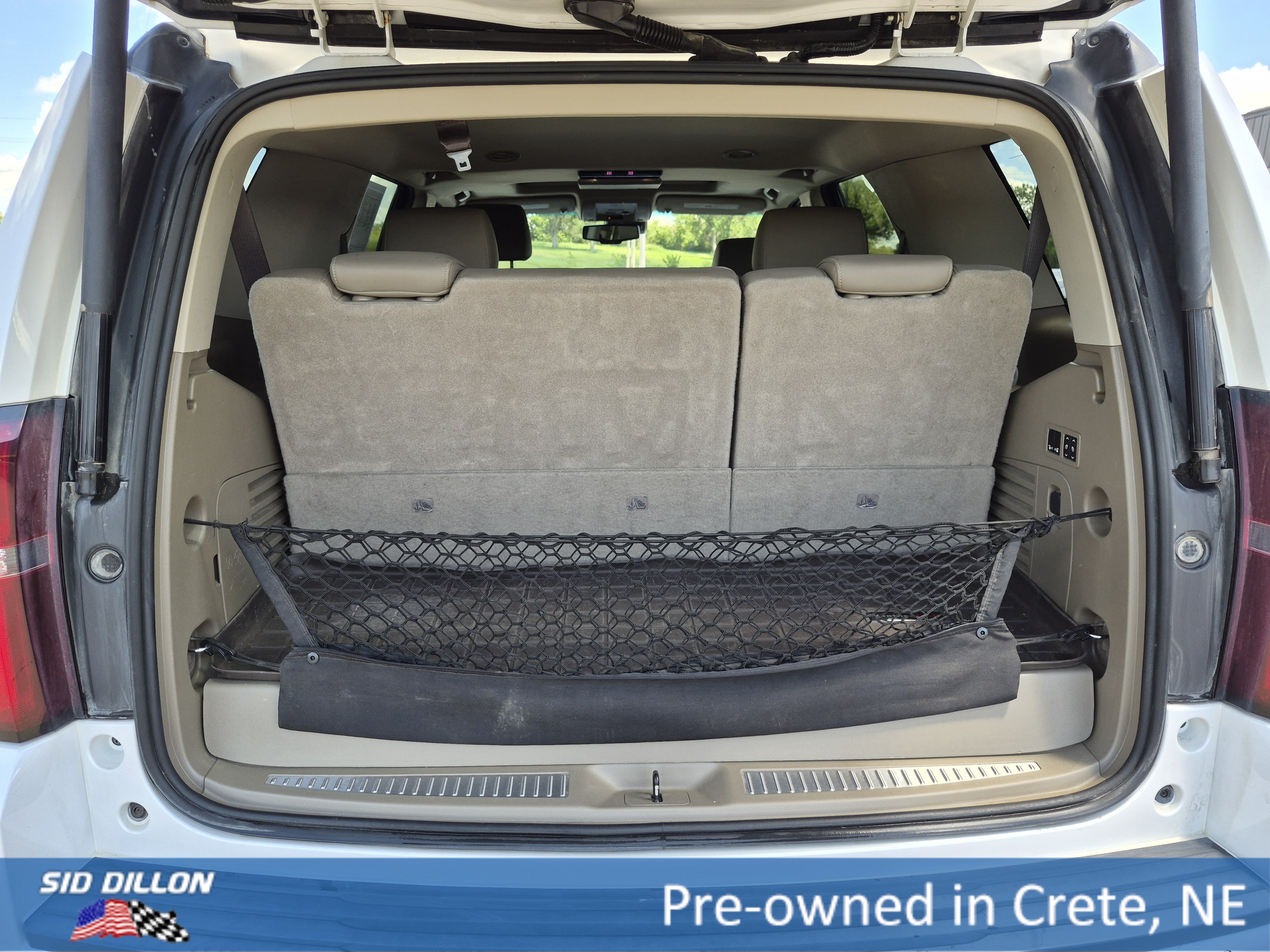 Used 2019 Iridescent Pearl Tricoat Chevrolet LT image 20