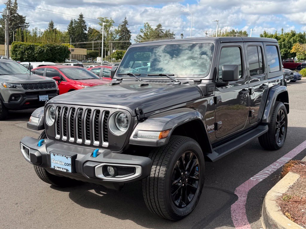Used 2023 Granite Crystal Metallic Clearcoat Jeep Sahara 4xe image 4