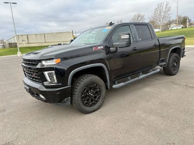 Used 2021 Chevrolet Silverado 2500HD LTZ with VIN 1GC4YPEY6MF155821 for sale in Kansas City