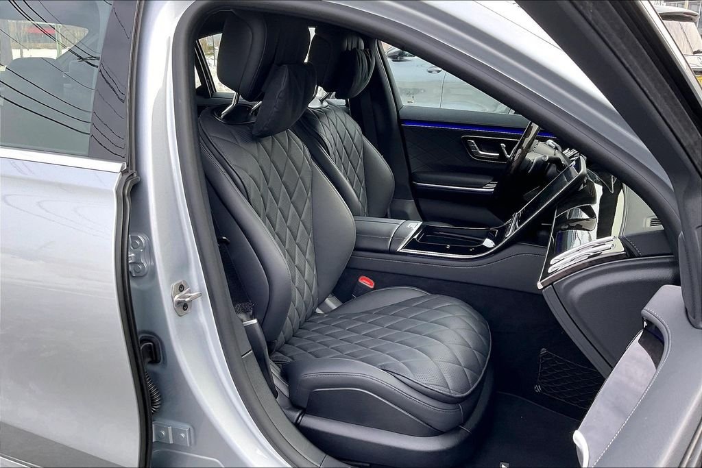 Used 2026 Black Mercedes-Benz S 580 image 7