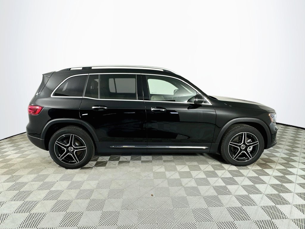 New 2026 Night Black Mercedes-Benz GLB 250 image 39