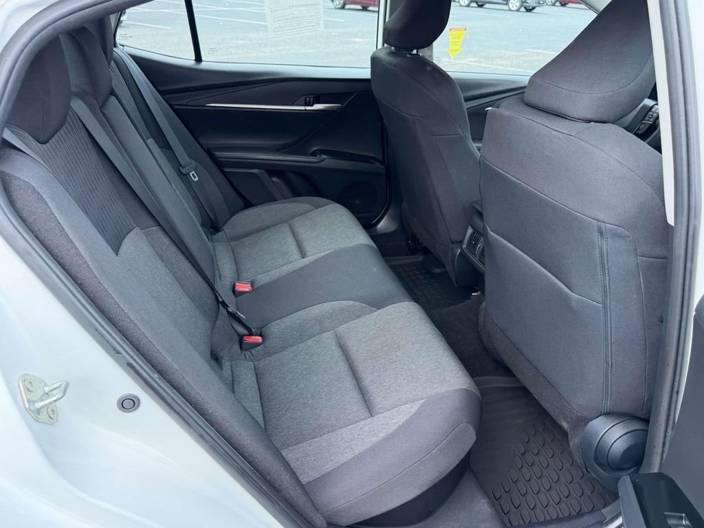 Used 2025 White Toyota LE image 13