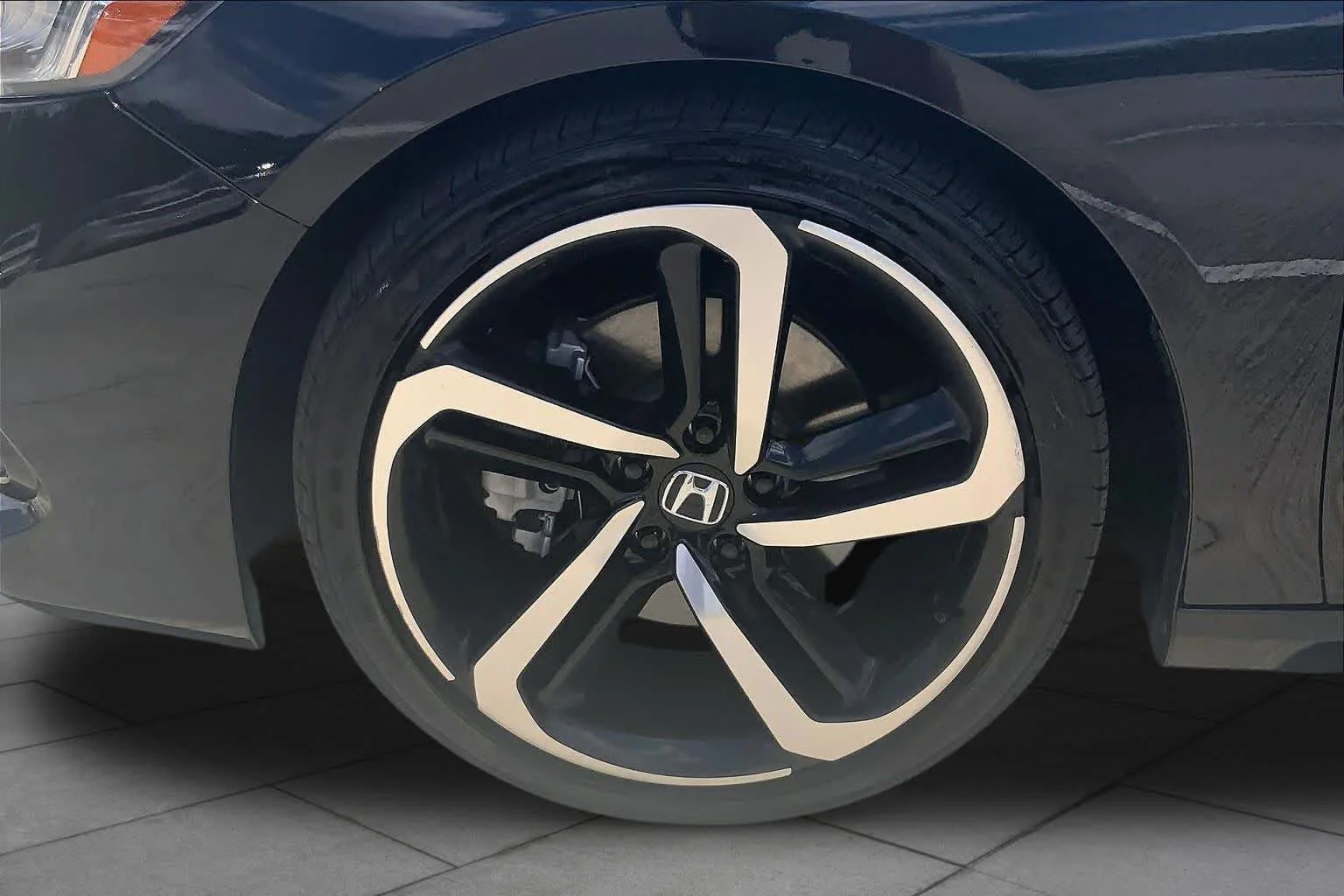Used 2022 Crystal Black Pearl Honda Sport image 11