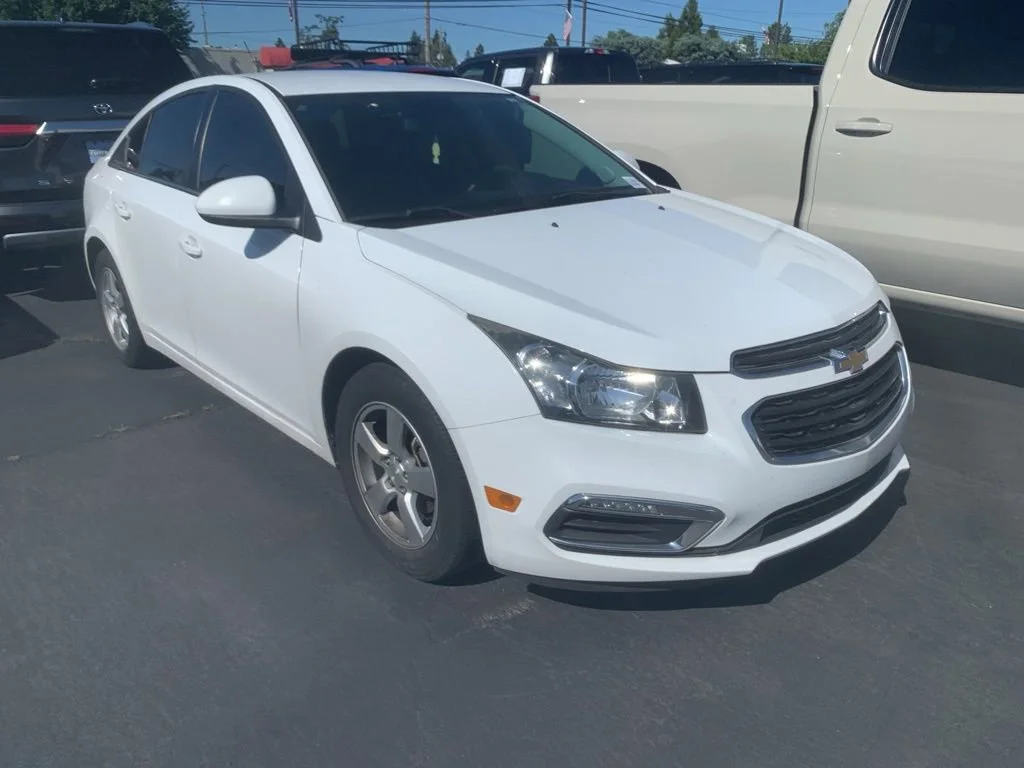 2015 Chevrolet Cruze 1LT Auto's photo