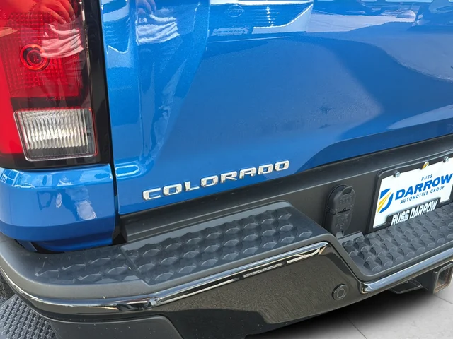 Used 2023 Blue Chevrolet Z71 image 32