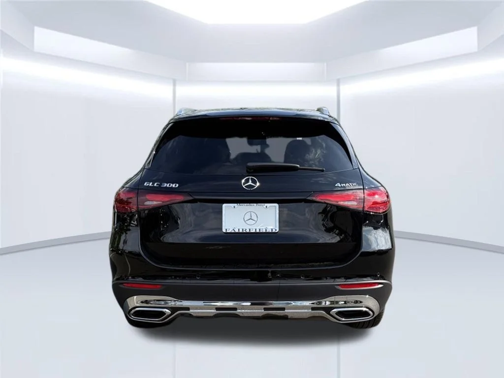 New 2027 Black Mercedes-Benz GLC 300 image 41