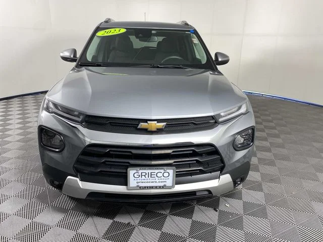 Used 2023 Gray Chevrolet LT image 3