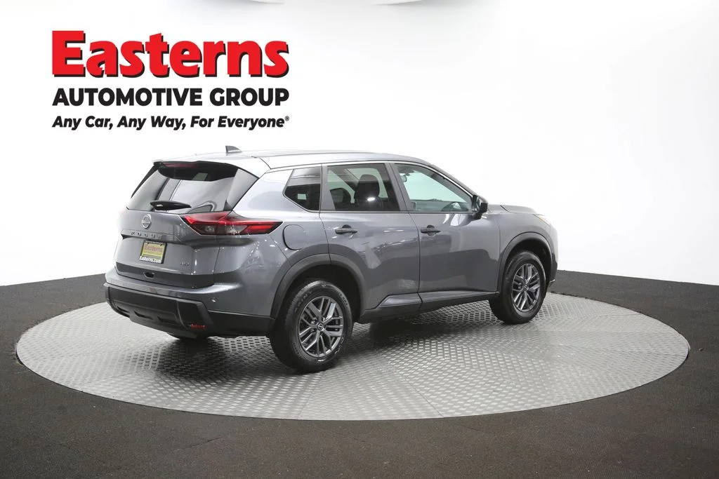 Used 2024 Gray Nissan S image 42