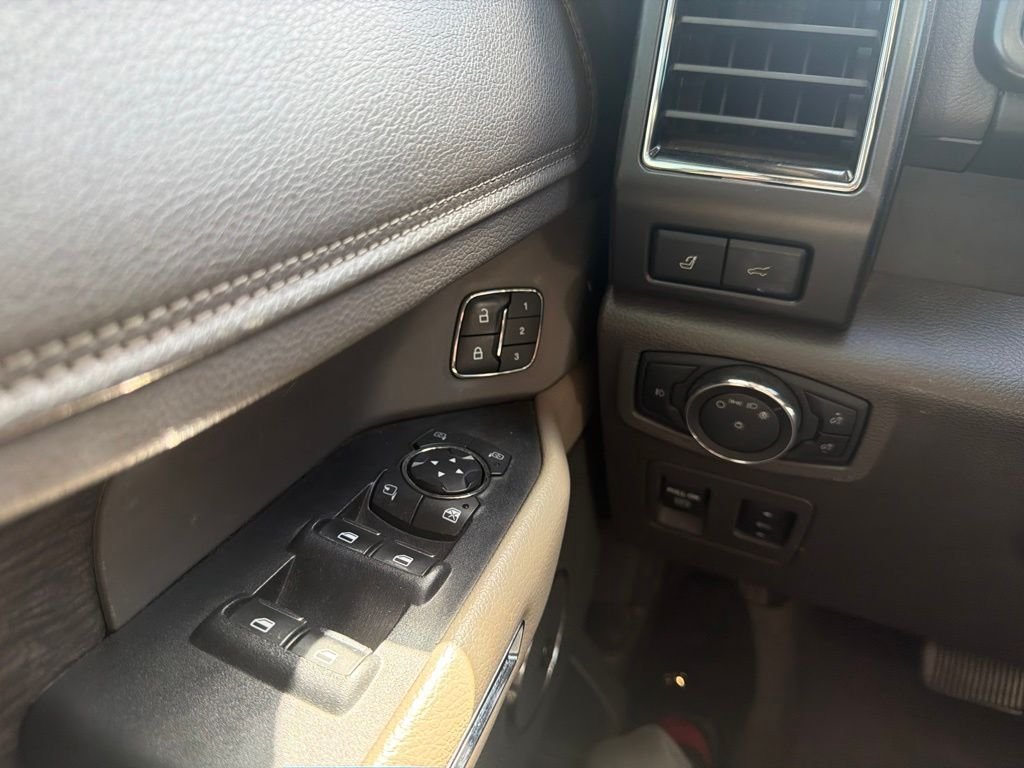Used 2019 Black Ford Limited image 12