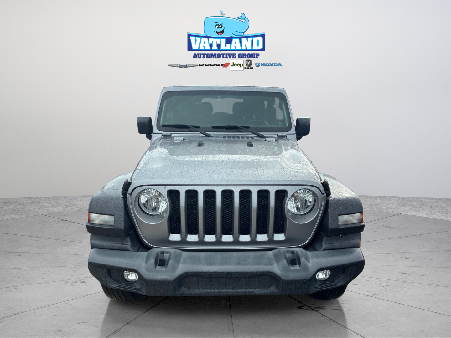 Used 2021 Silver Jeep Sport S image 19