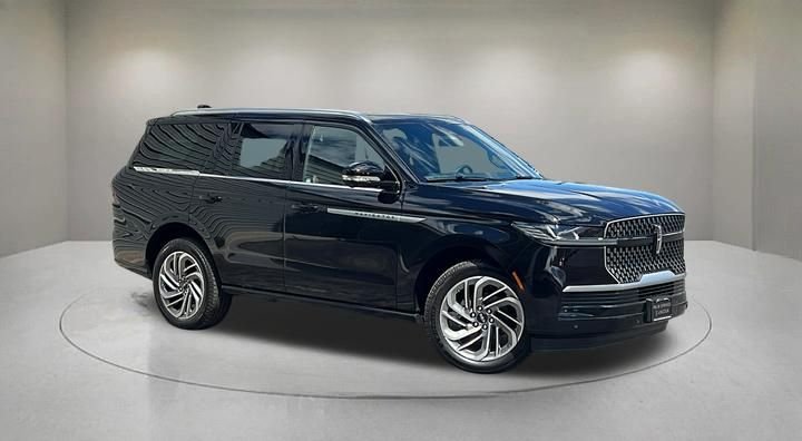 New 2026 Black Lincoln Reserve image 1