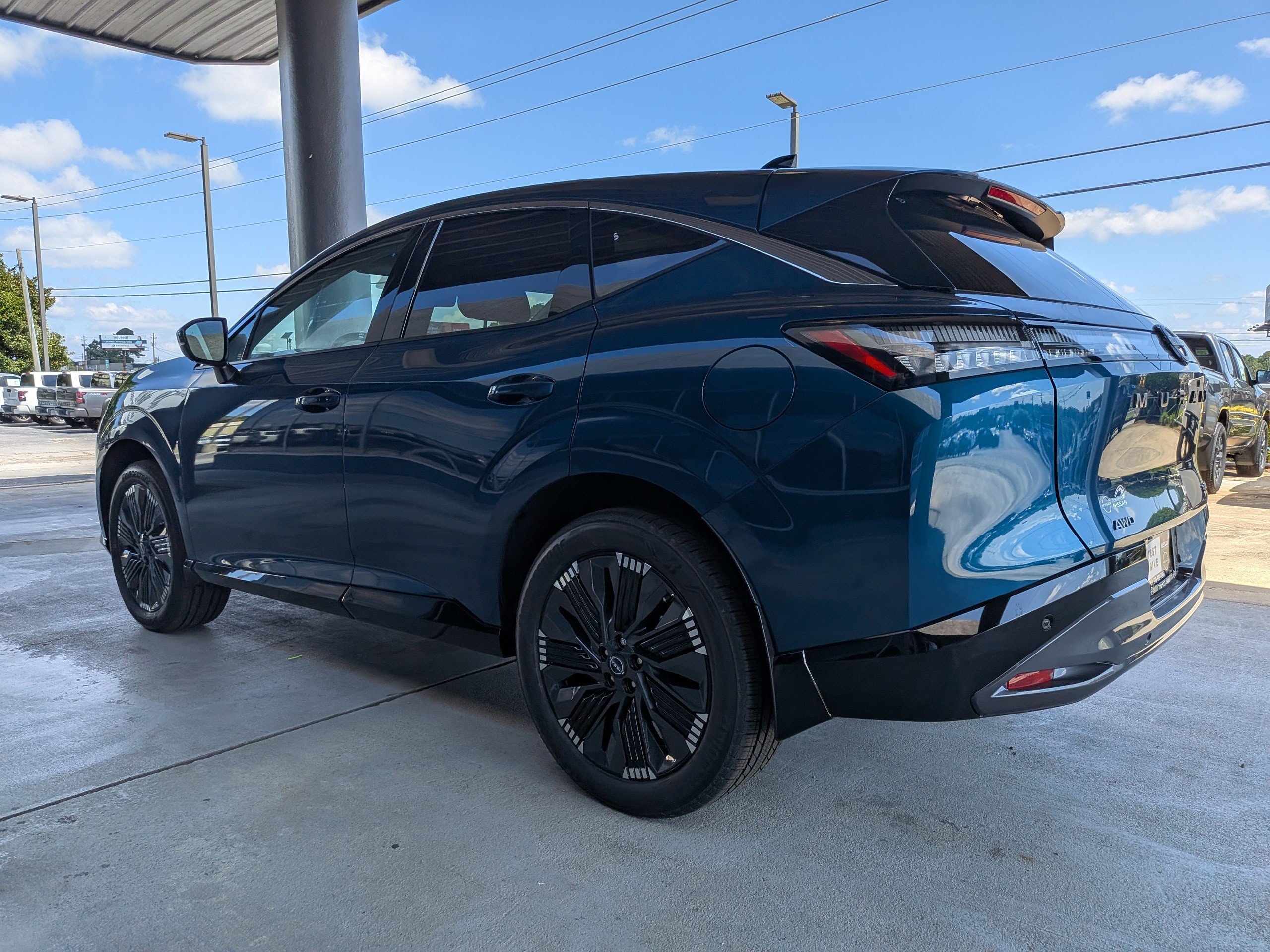 New 2026 Blue Nissan Platinum image 5