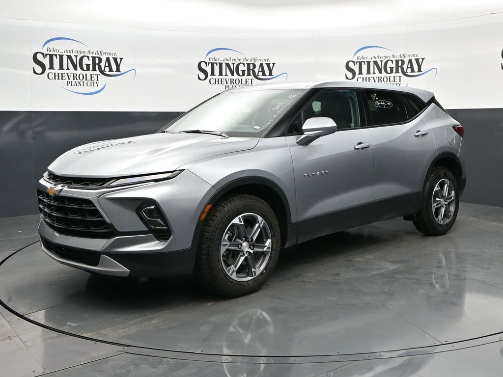 Used 2025 Sterling Gray Metallic Chevrolet 2LT image 3