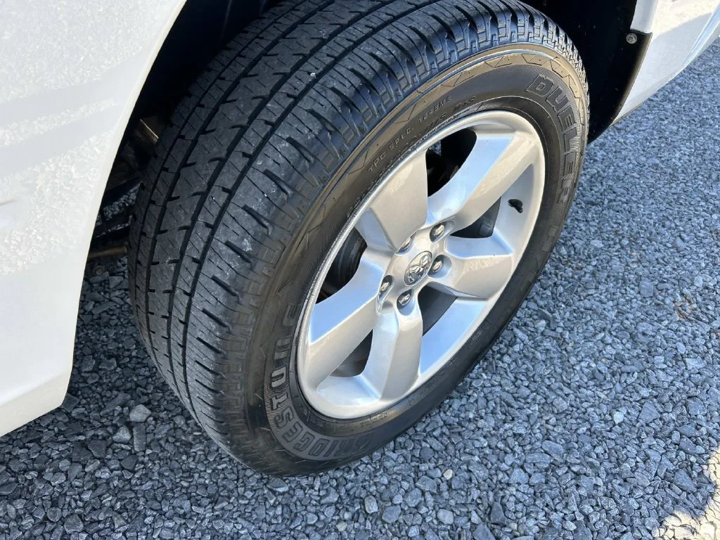 Used 2015 White Ram Express image 14