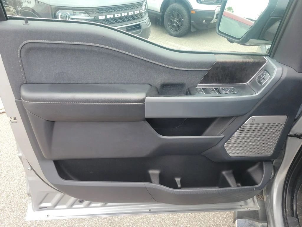 Used 2023 Silver Ford Lariat image 14