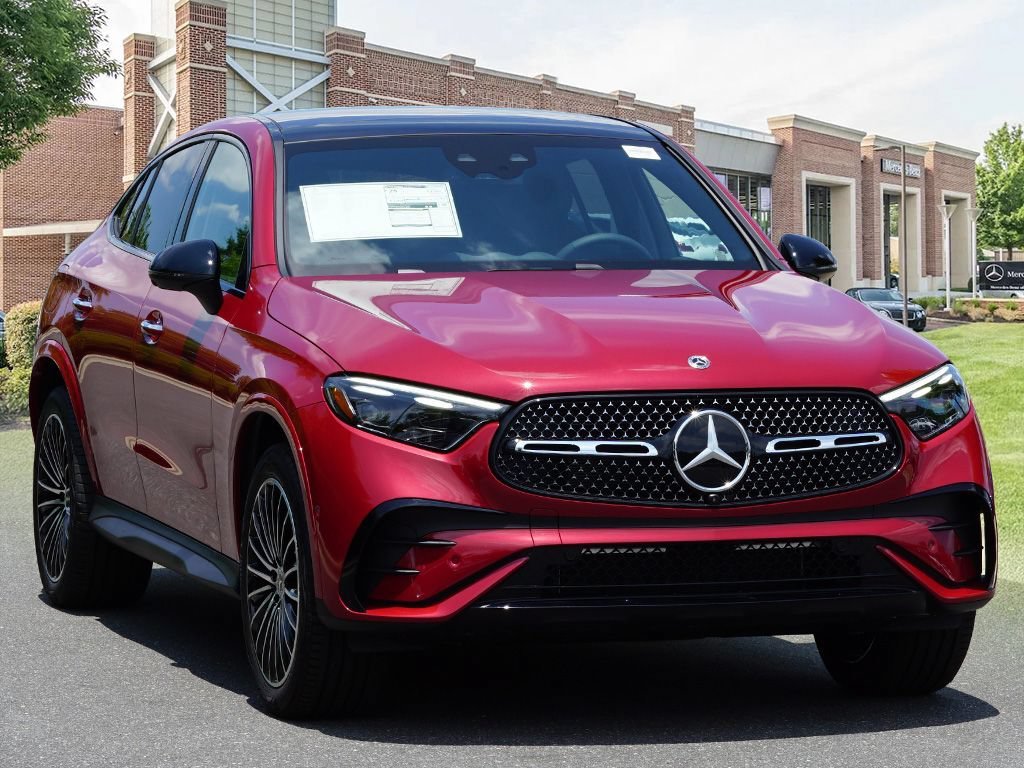 New 2026 MANUFAKTUR Patagonia Red Metallic Mercedes-Benz GLC 300 Coupe image 69