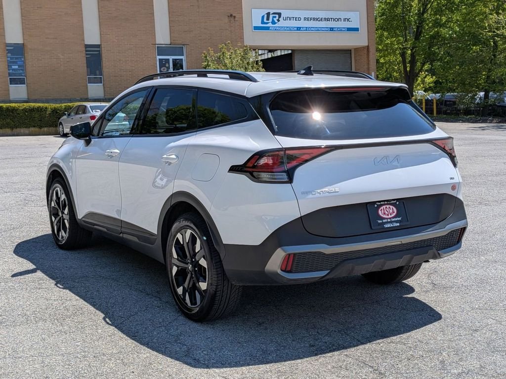 Used 2023 White Kia X-Line image 7