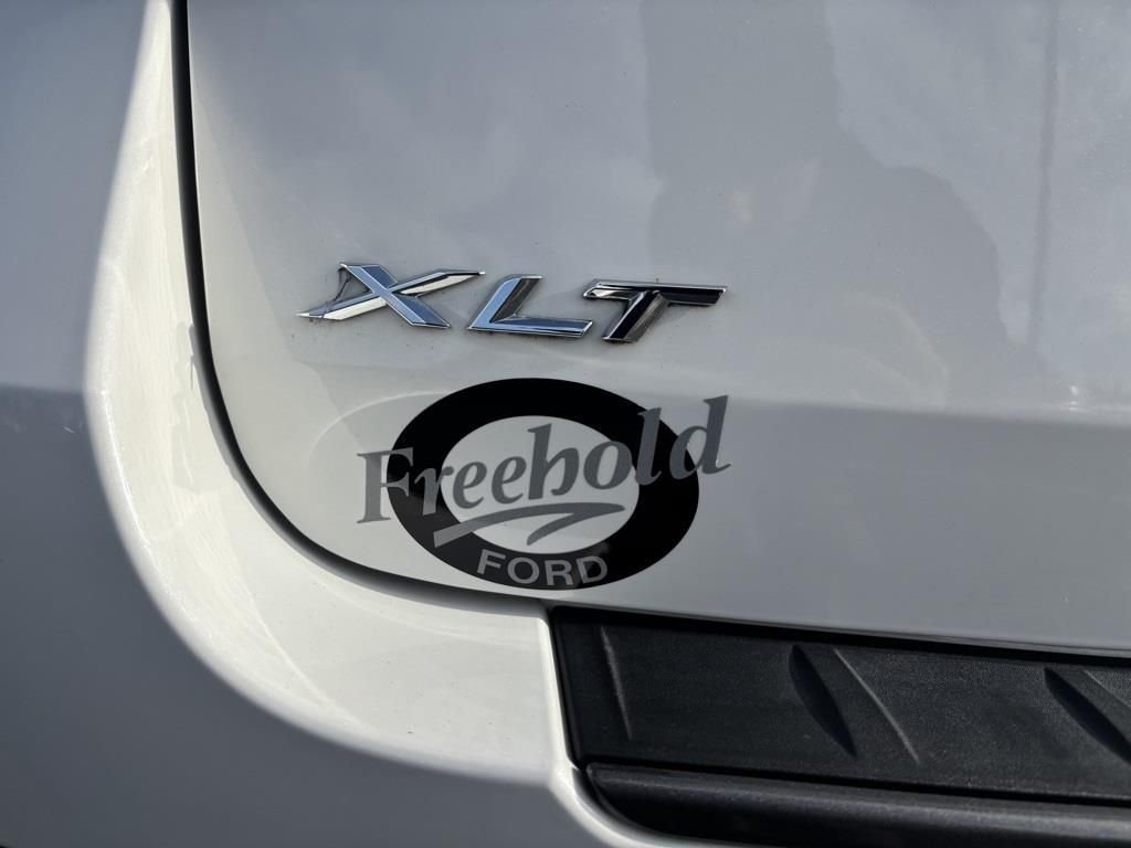 Certified Used 2022 White Metallic Ford XLT image 16