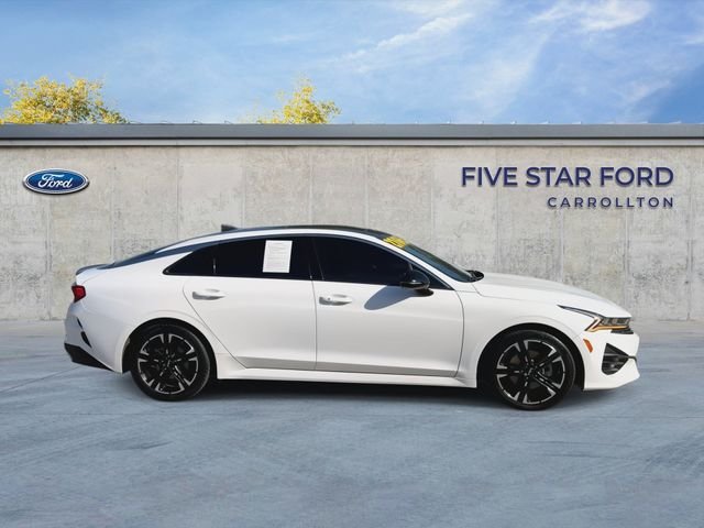 Used 2023 White Kia GT-Line image 9