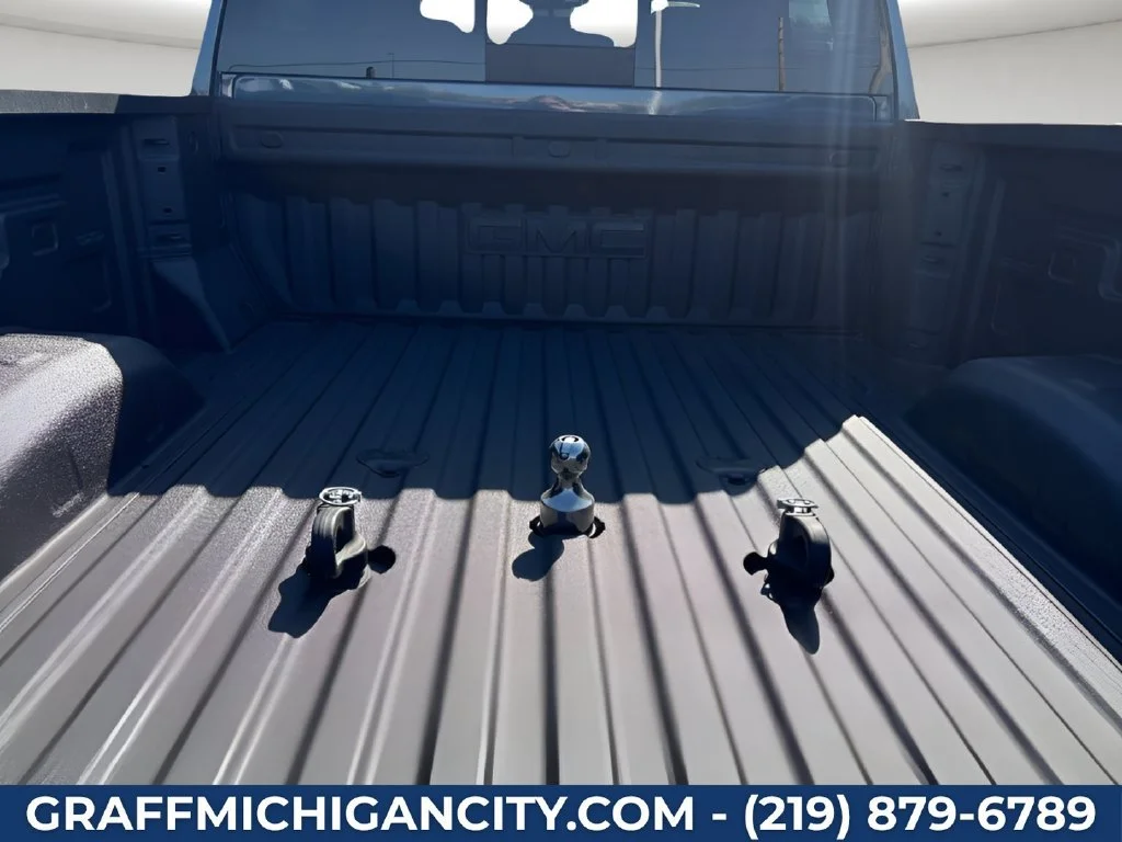 2026 GMC Sierra 2500HD Denali - Photo 8