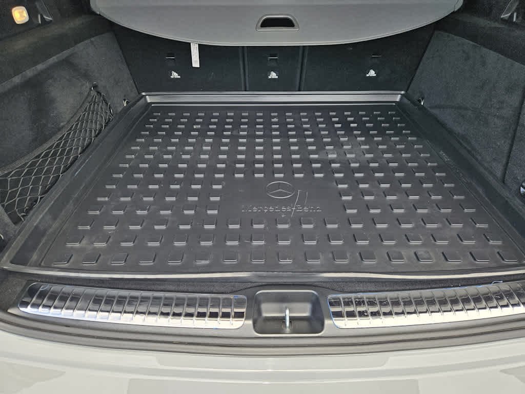 Certified Used 2025 MANUFAKTUR Alpine Grey Mercedes-Benz GLE 450 image 21