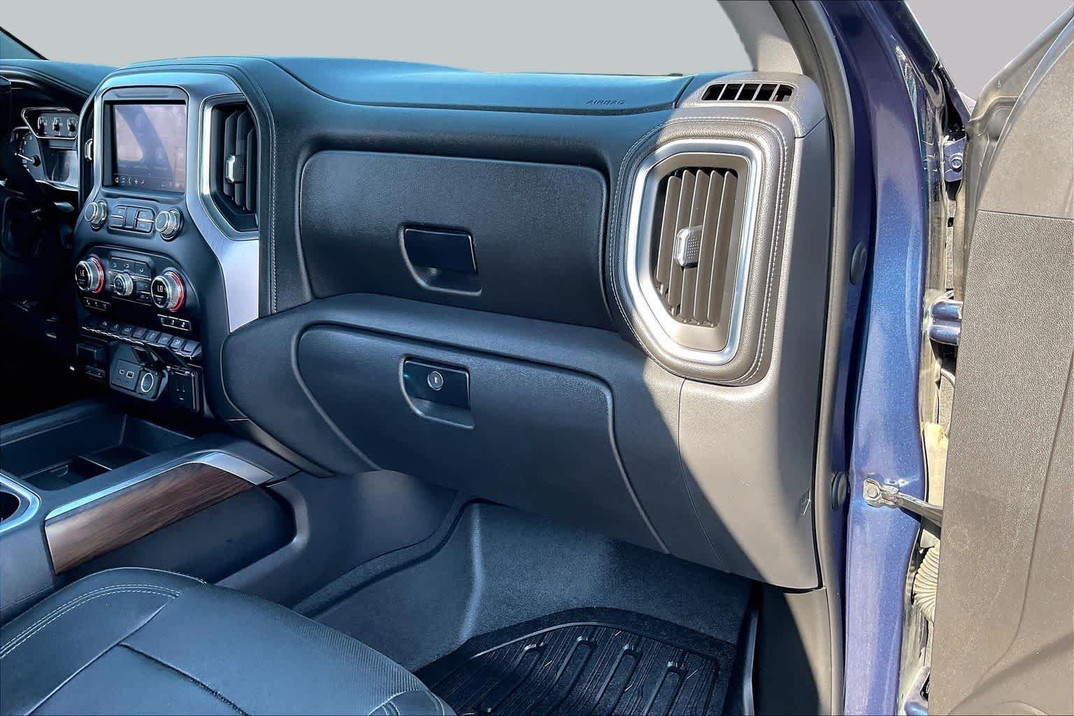Used 2019 Pacific Blue Metallic GMC SLT image 17