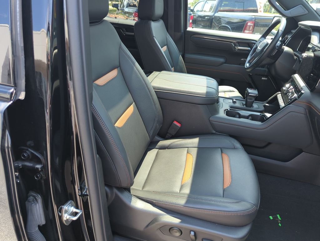 Used 2026 Black GMC AT4 image 36
