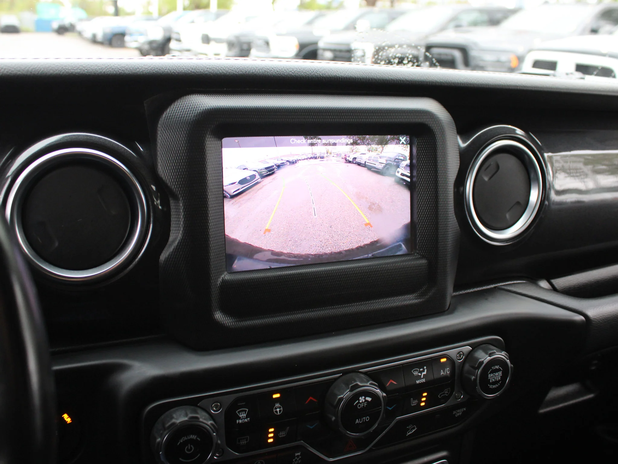 Certified Used 2021 Black Jeep Unlimited Altitude * No Accidents | V6 | Heated Seats | Trailer Tow | Remote Start | Leather image 24