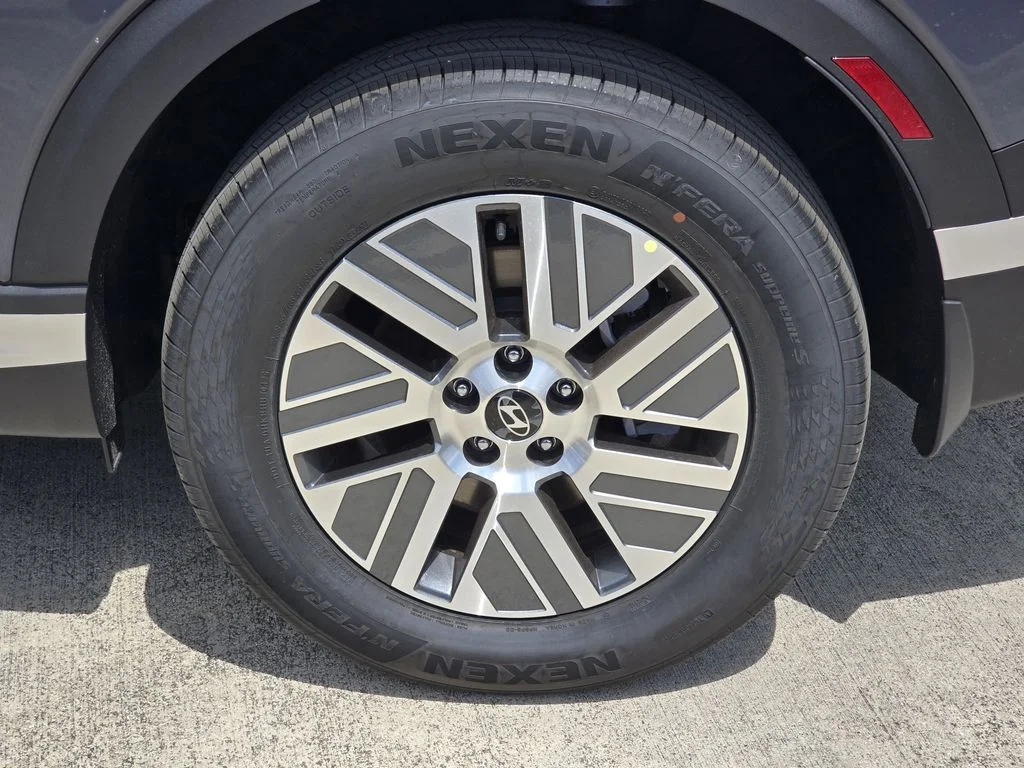 New 2026 Gray Hyundai Blue SEL Premium image 5