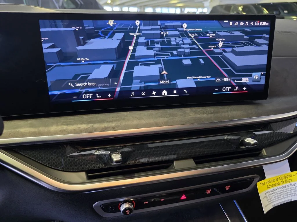 New 2026 Mineral White Metallic BMW xDrive50e image 22