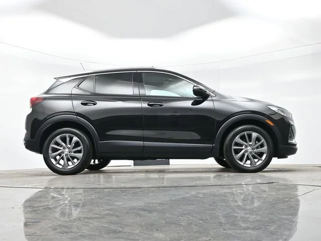 Used 2023 Ebony Twilight Metallic Buick Essence image 34