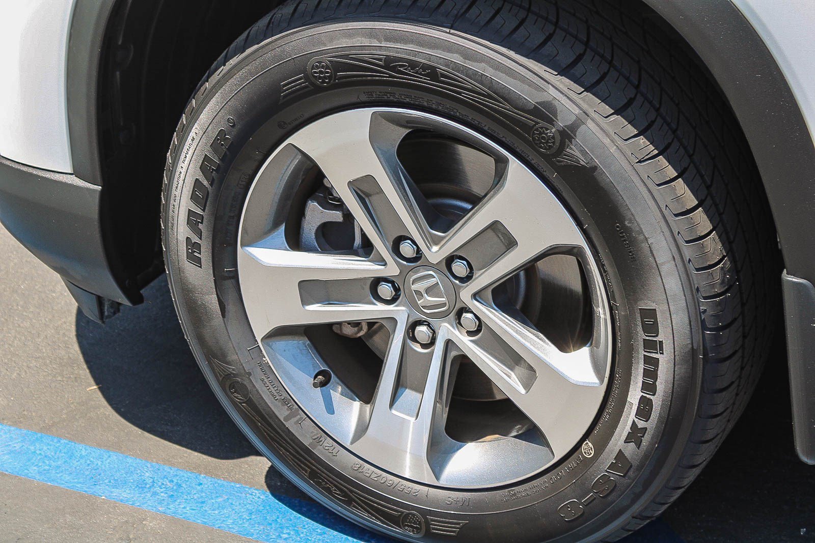 2023 Honda Pilot EX-L - Photo 12