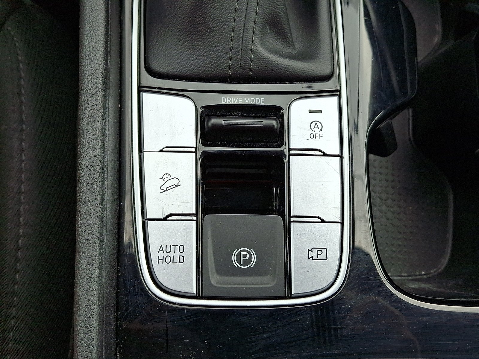 Used 2024 Shimmering Silver - R2T Hyundai SEL image 24