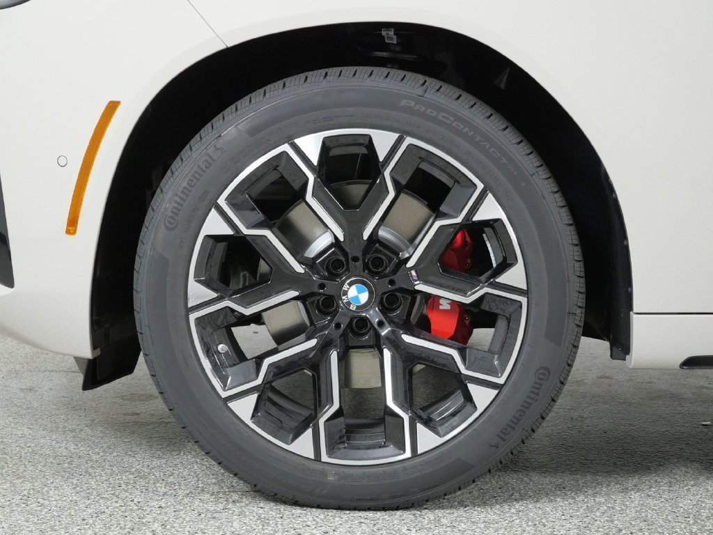 New 2026 Dune Grey Metallic BMW 30 xDrive image 16