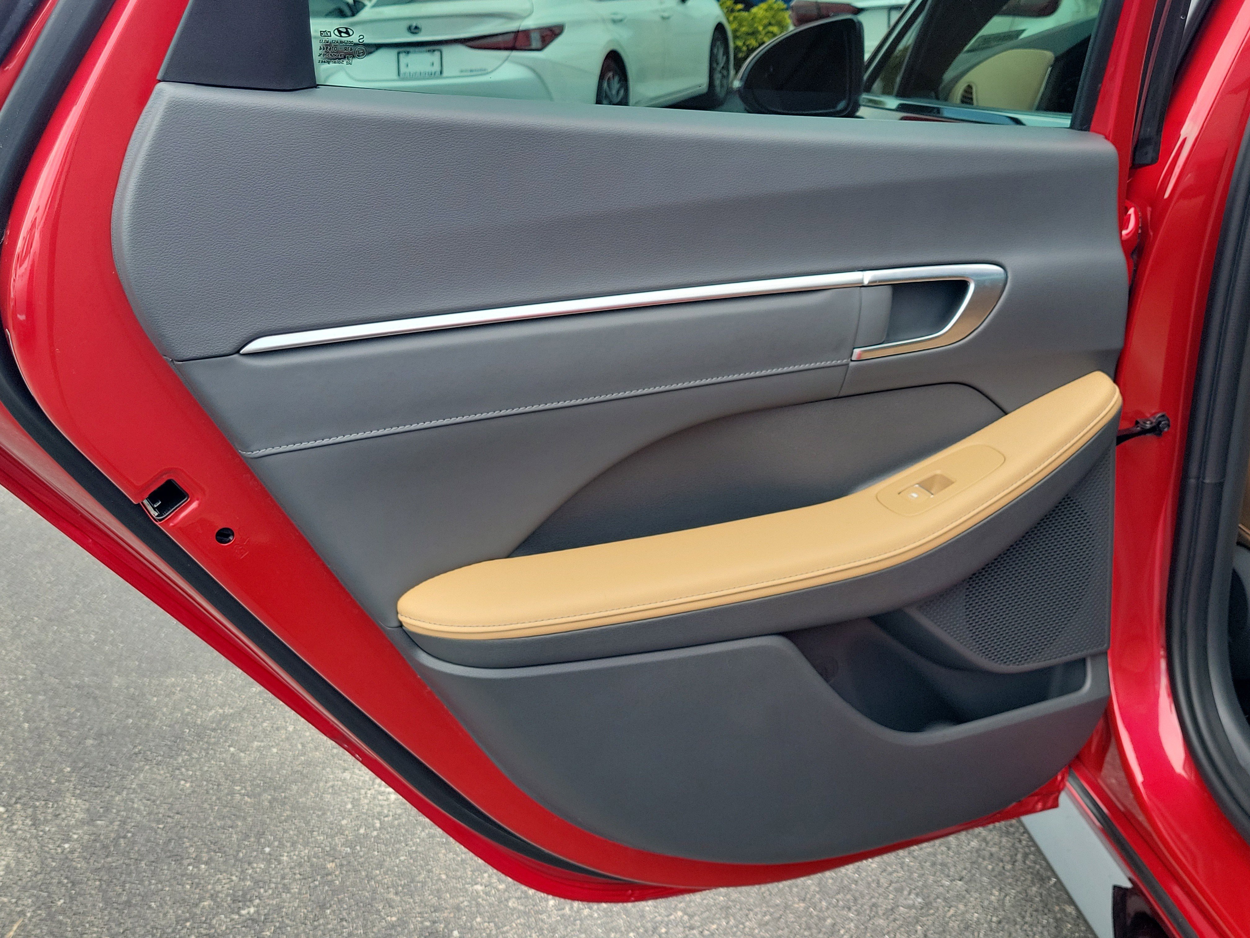 Used 2021 Calypso Red Hyundai Limited image 11