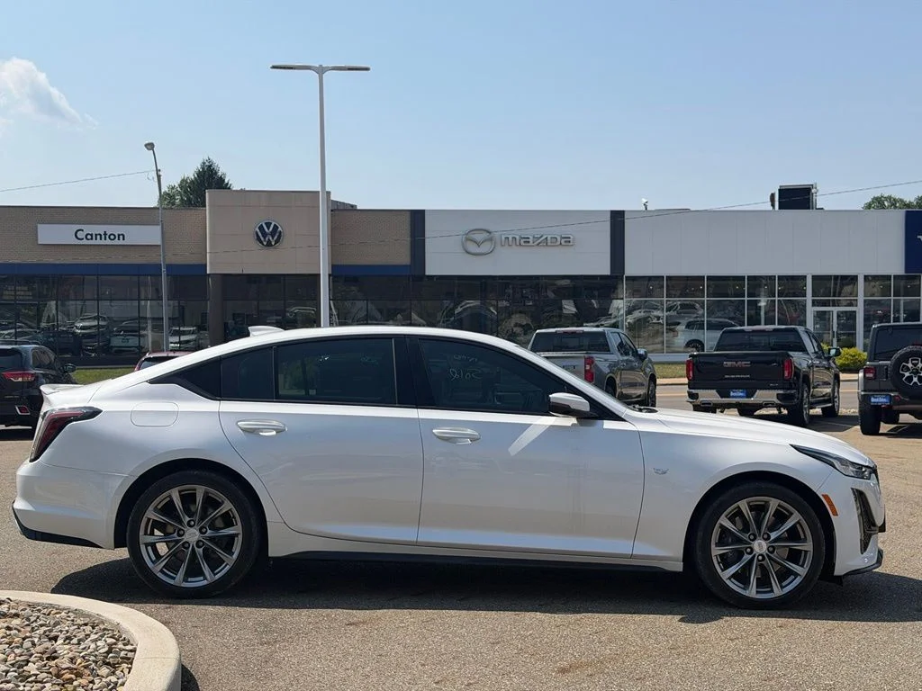 Used 2020 White Cadillac Sport image 6