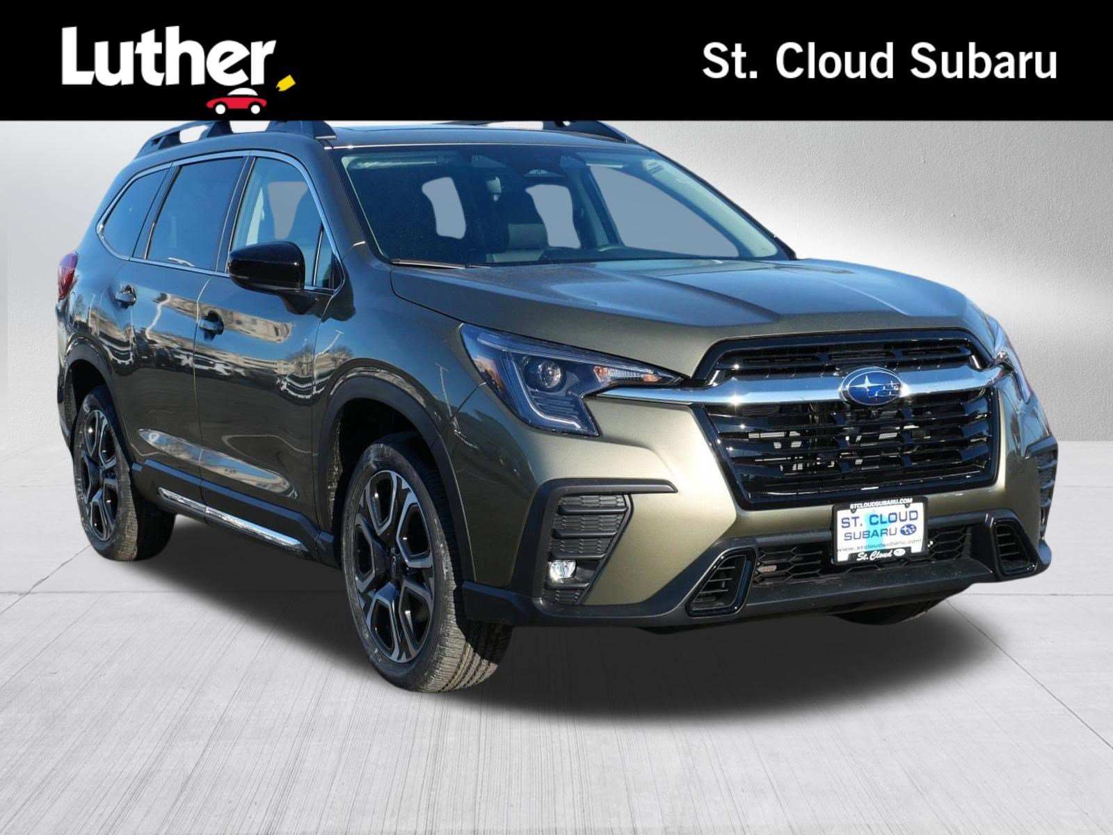 New 2026 AUTUMN GREEN METALLIC Subaru Limited 7-Passenger image 1
