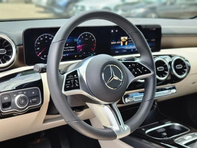 Certified Used 2026 White Mercedes-Benz CLA 250 image 20