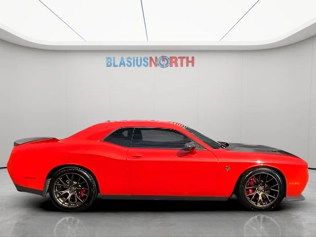 Used 2016 Orange Dodge SRT Hellcat image 4