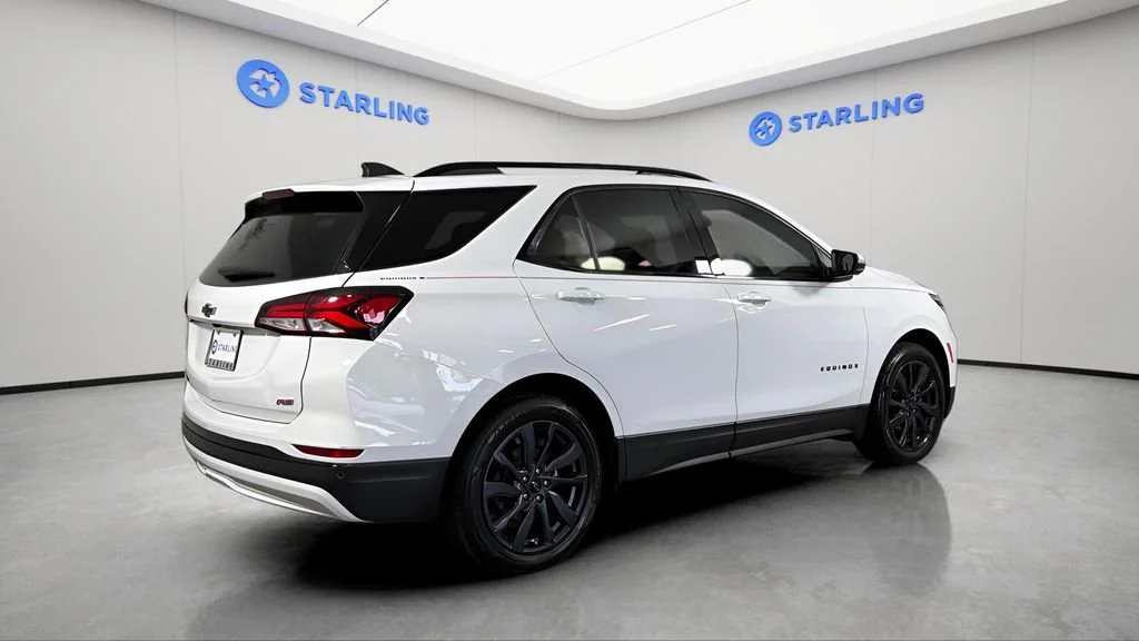 Used 2024 Summit White Chevrolet RS image 10