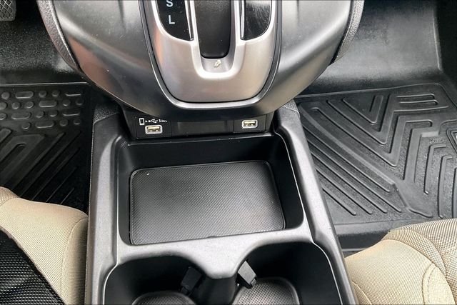 Used 2020 White Honda EX image 29